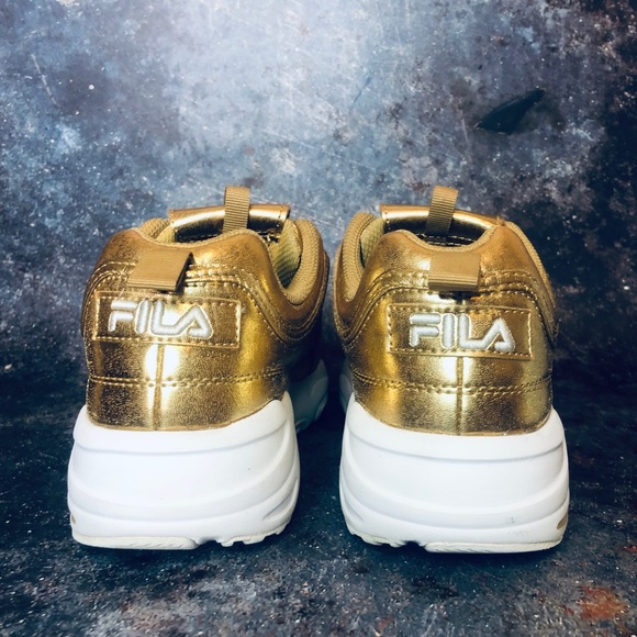 FILA Disruptor 2 Premium Metallic Sneaker - Picture 5 of 8